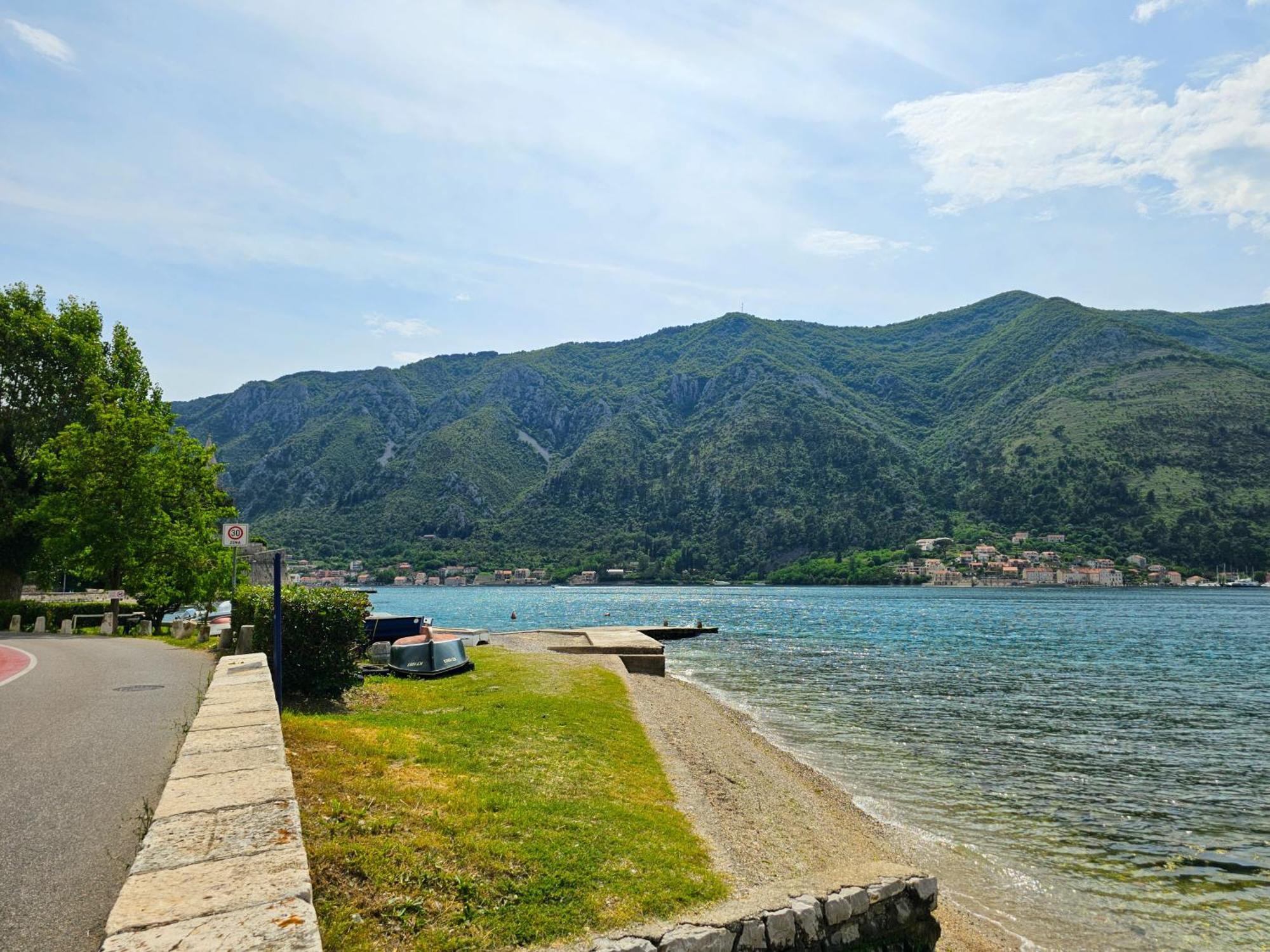 Andrea Lux Kotor Exterior foto